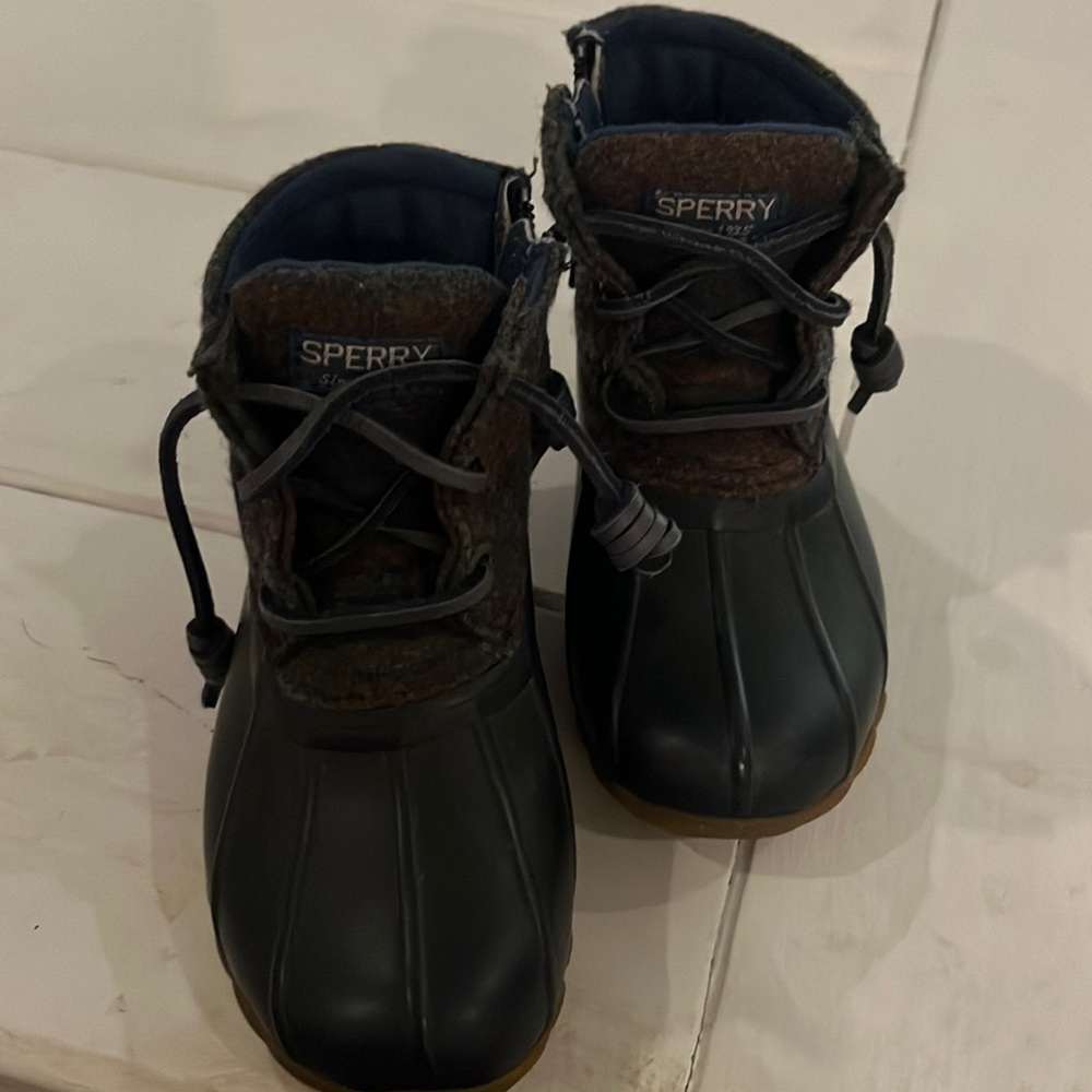 Girls Sperry Boots